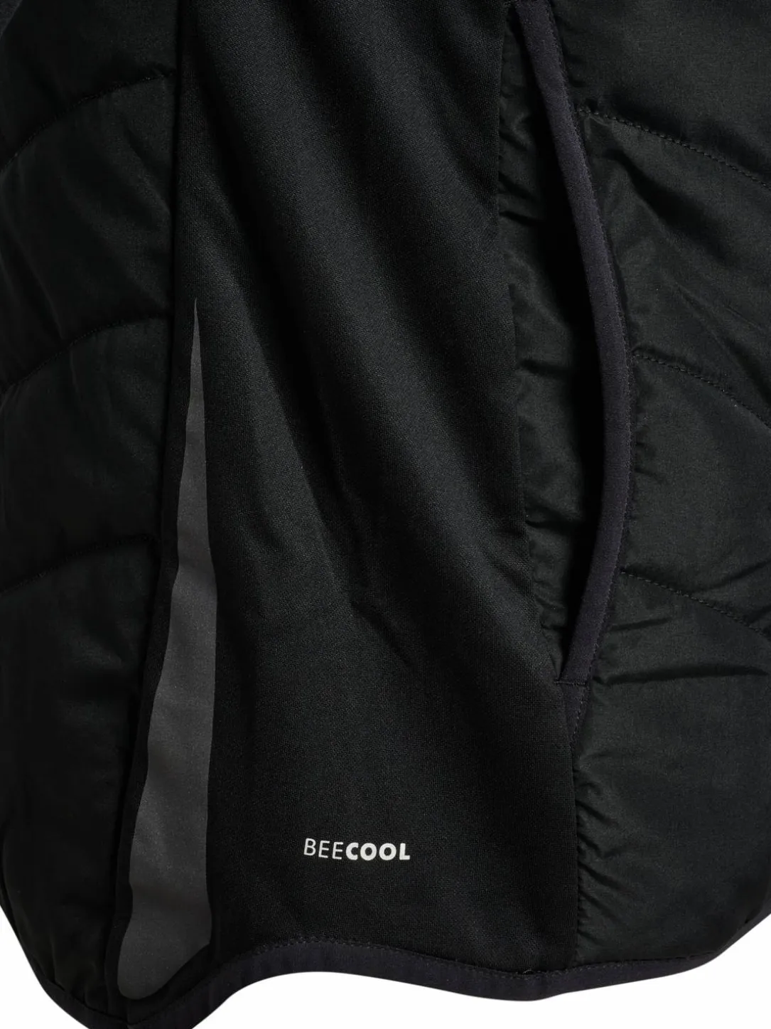 hmlBTC WINTER TRAINING JACKET