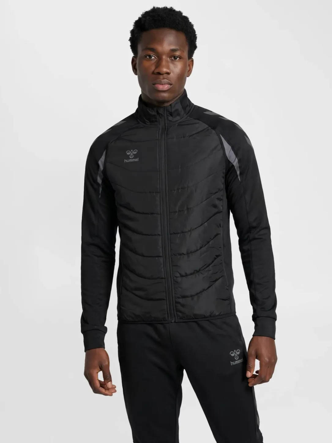 hmlBTC WINTER TRAINING JACKET