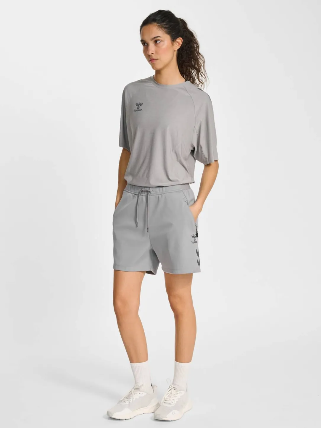 hmlCIMA 2.0 SHORTS WOMAN