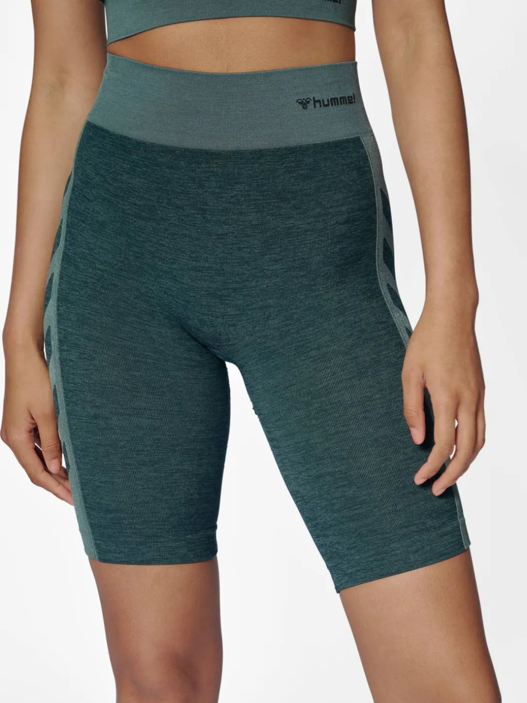 hmlCLEA SEAMLESS CYCLING SHORTS