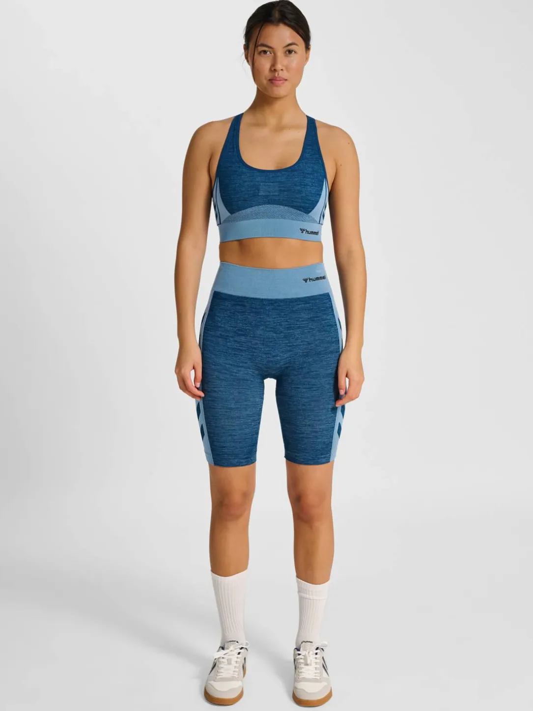 hmlCLEA SEAMLESS CYCLING SHORTS