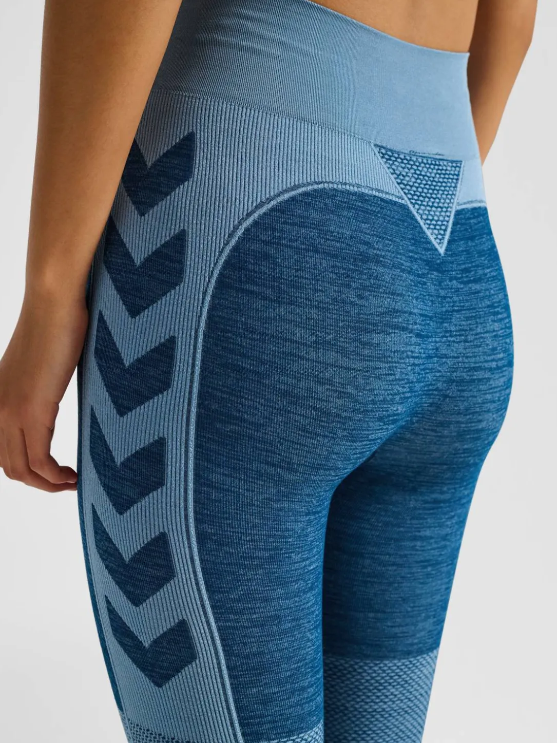 hmlCLEA SEAMLESS MID WAIST TIGHTS