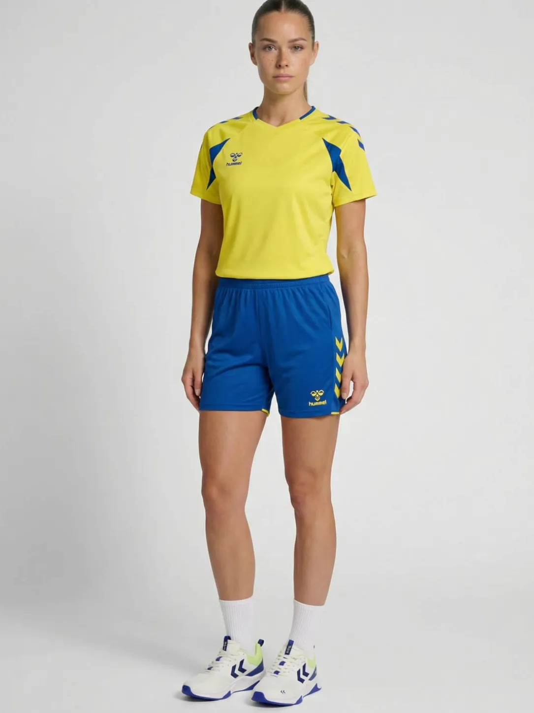 hmlCORE 2.0 SHORTS WOMAN