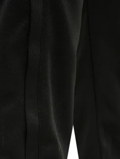 hmlCORE VOLLEY POLY PANTS SHORT