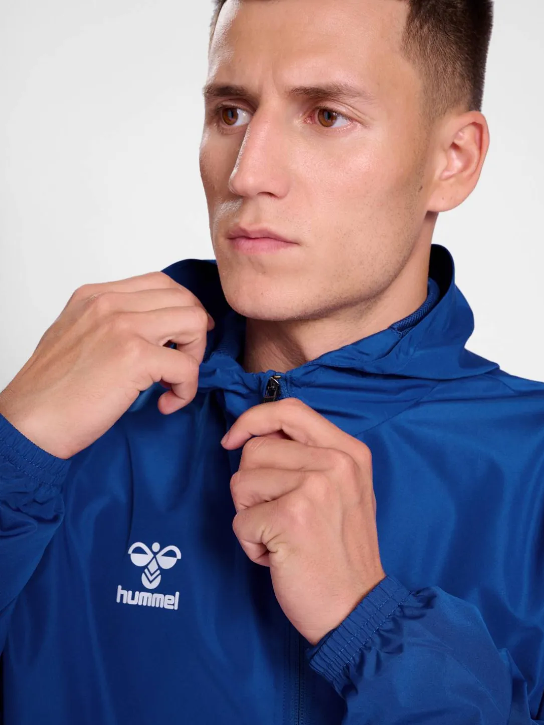 hmlESSENTIAL AW JACKET
