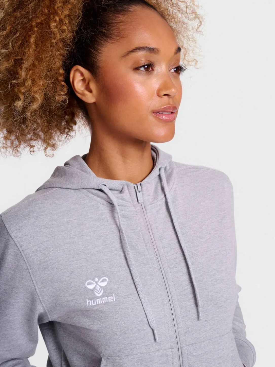 hmlGO 2.0 ZIP HOODIE WOMAN