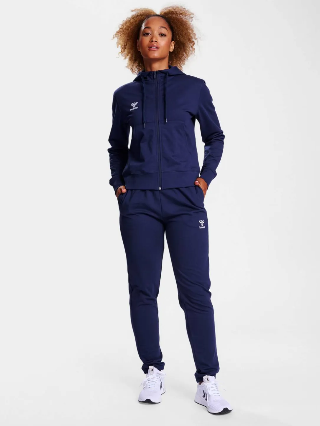 hmlGO 2.0 ZIP HOODIE WOMAN