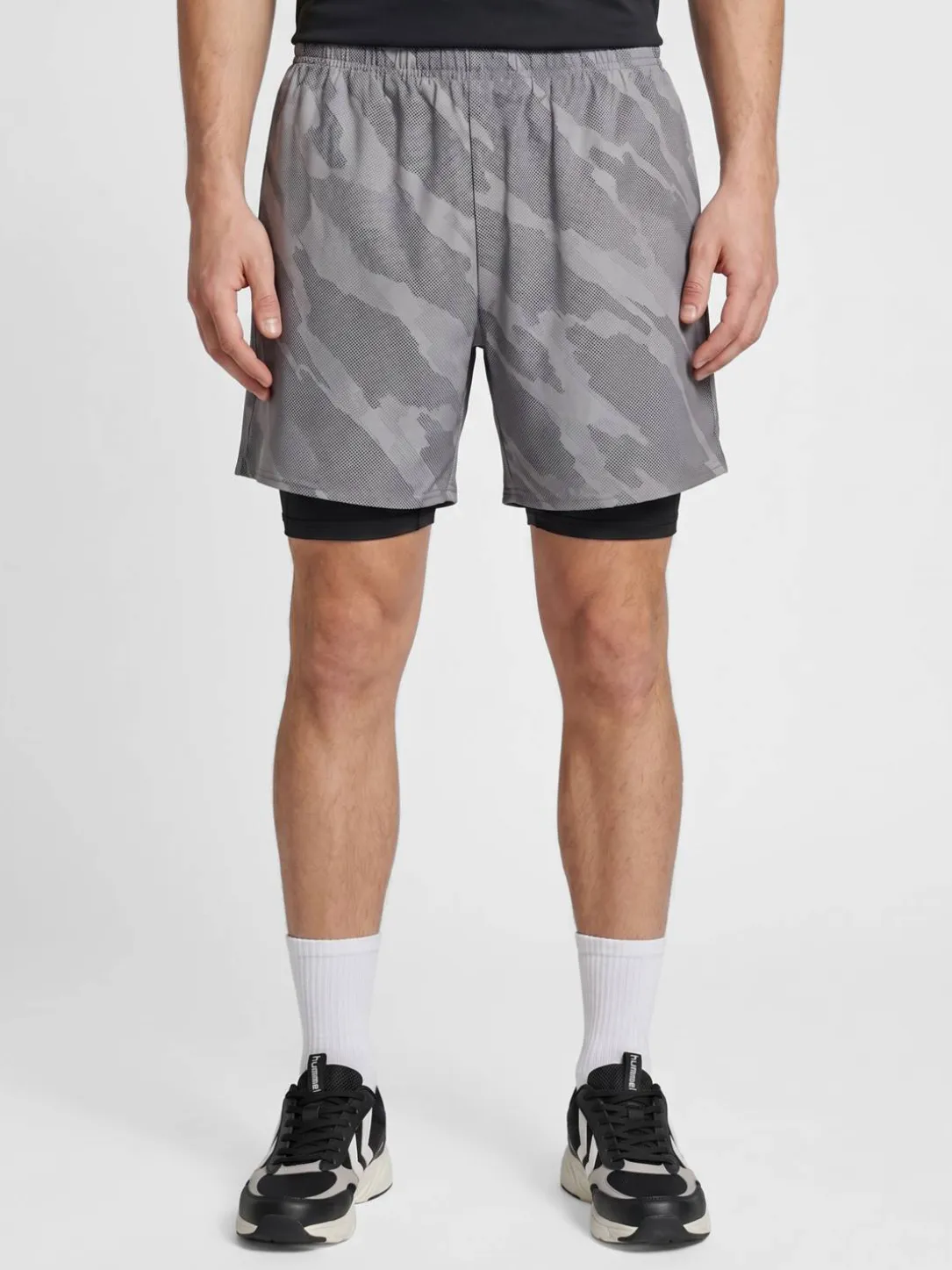 hmlHIIT INTENSITY AOP 2 IN 1 SHORTS