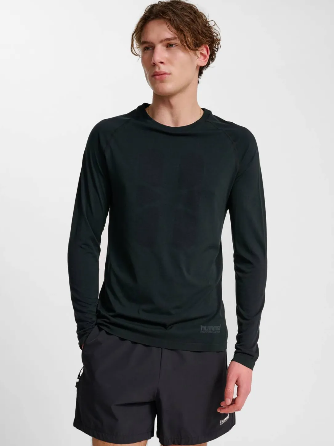 hmlHIIT SEAMLESS T-SHIRT L/S