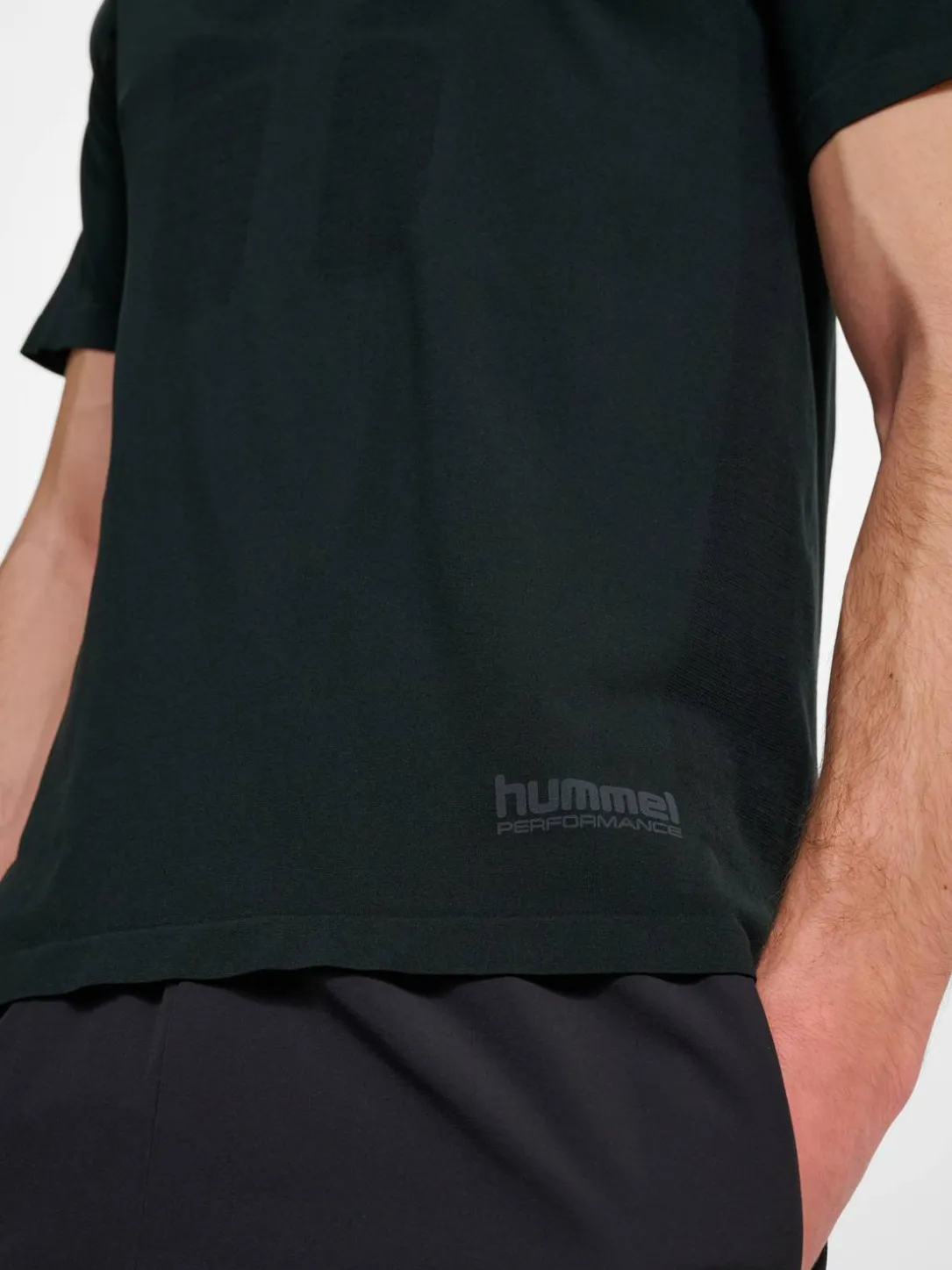 hmlHIIT SEAMLESS T-SHIRT S/S