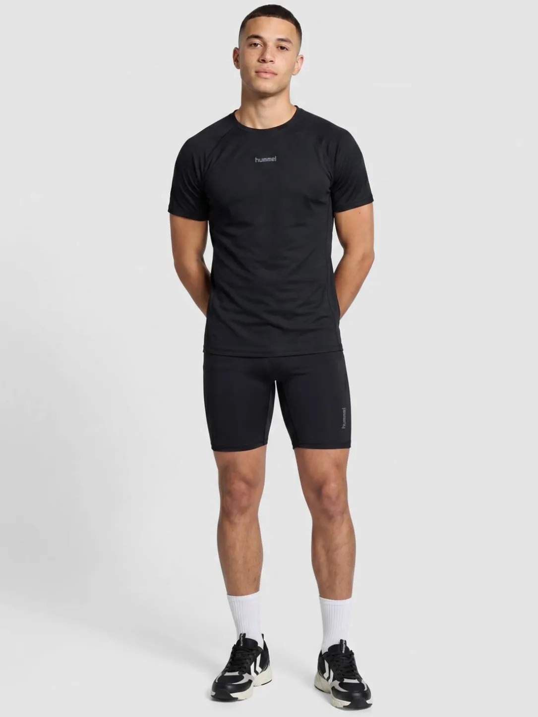 hmlHYBRID M SHORT TIGHTS