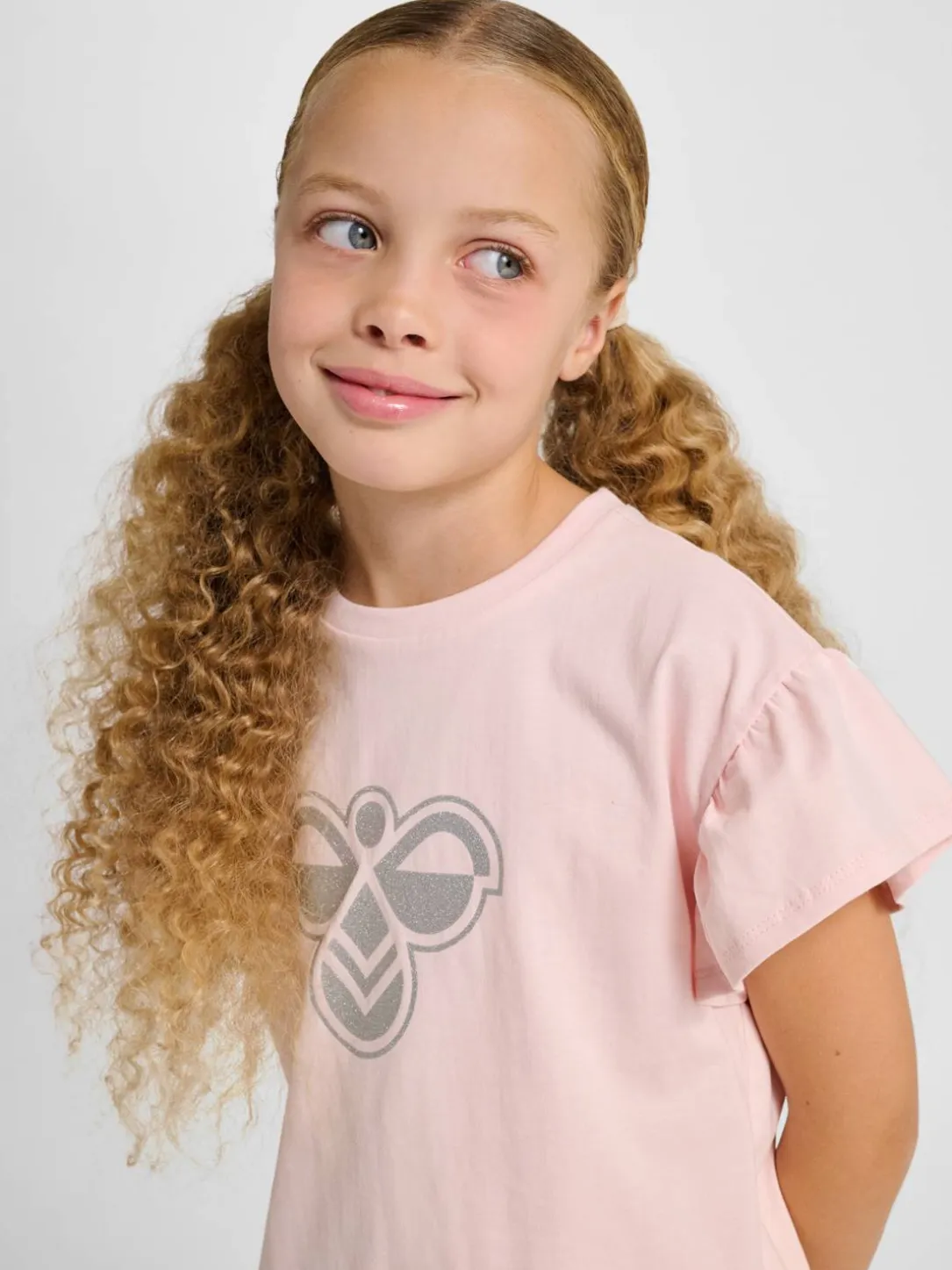 hmlJR RUFFLE T-SHIRT SS BIG BEE