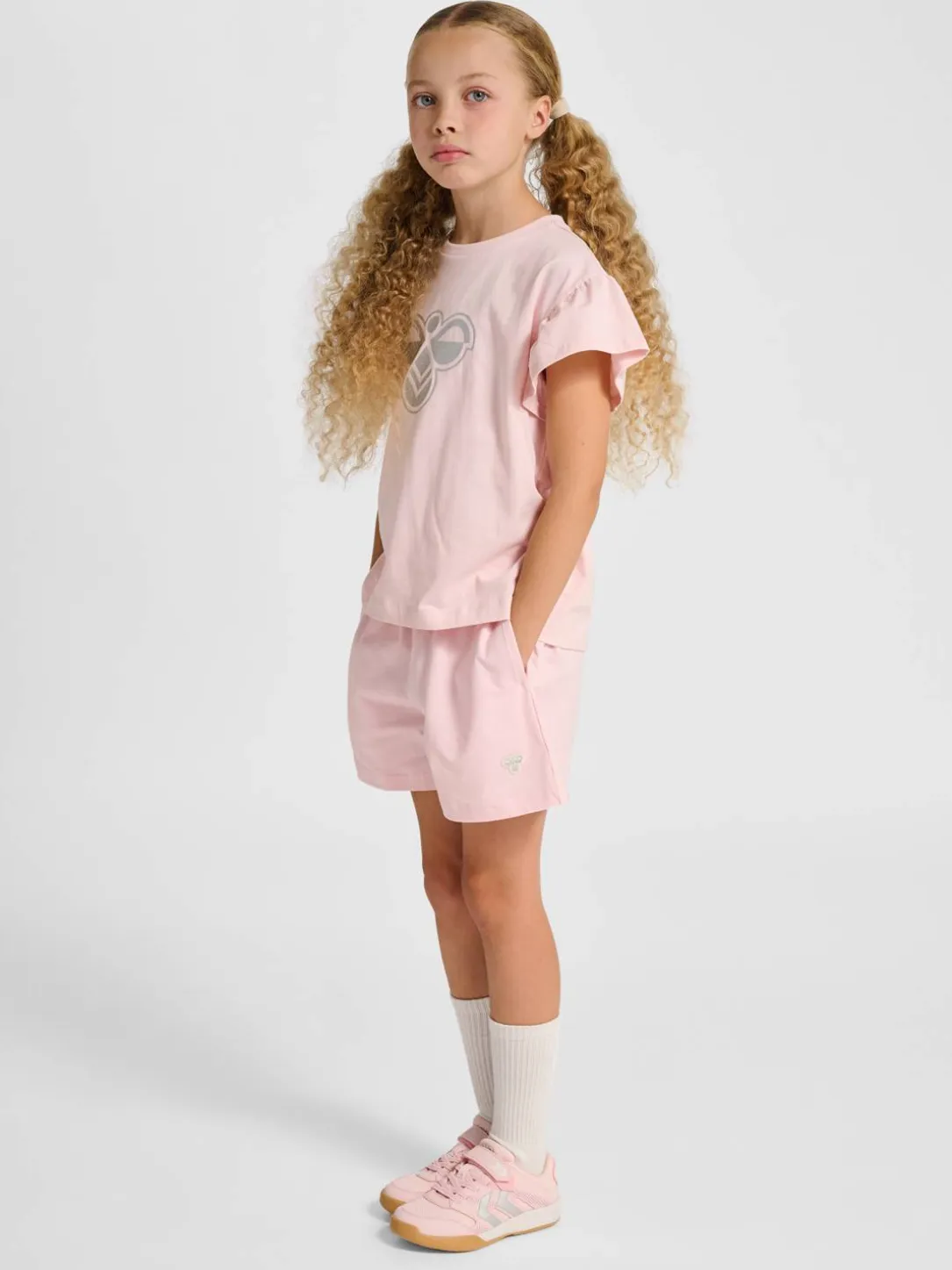 hmlJR RUFFLE T-SHIRT SS BIG BEE