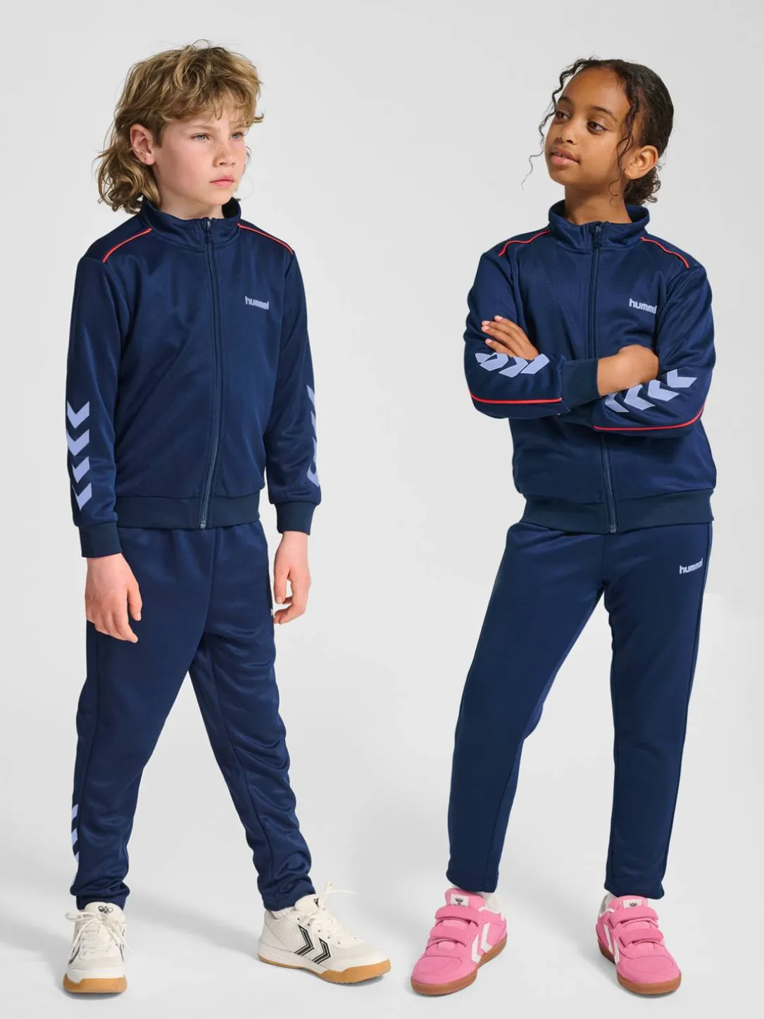 hmlJR TRACKSUIT