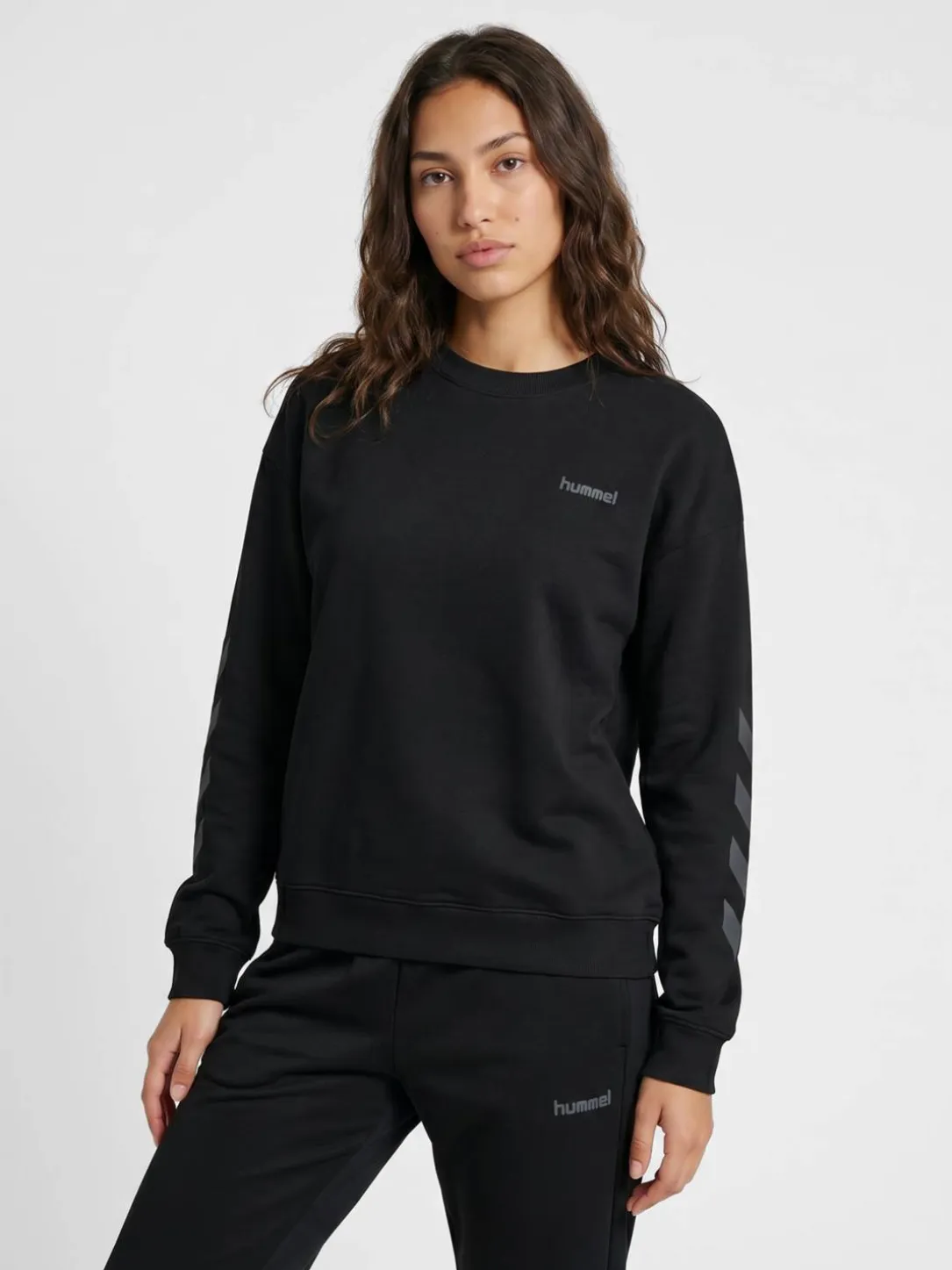 hmlKEEPER CHEVRON W CREWNECK