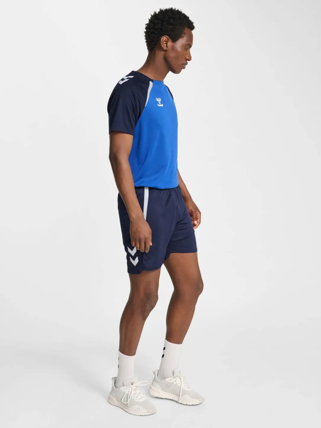 hmlLEAD 2.0 SHORTS
