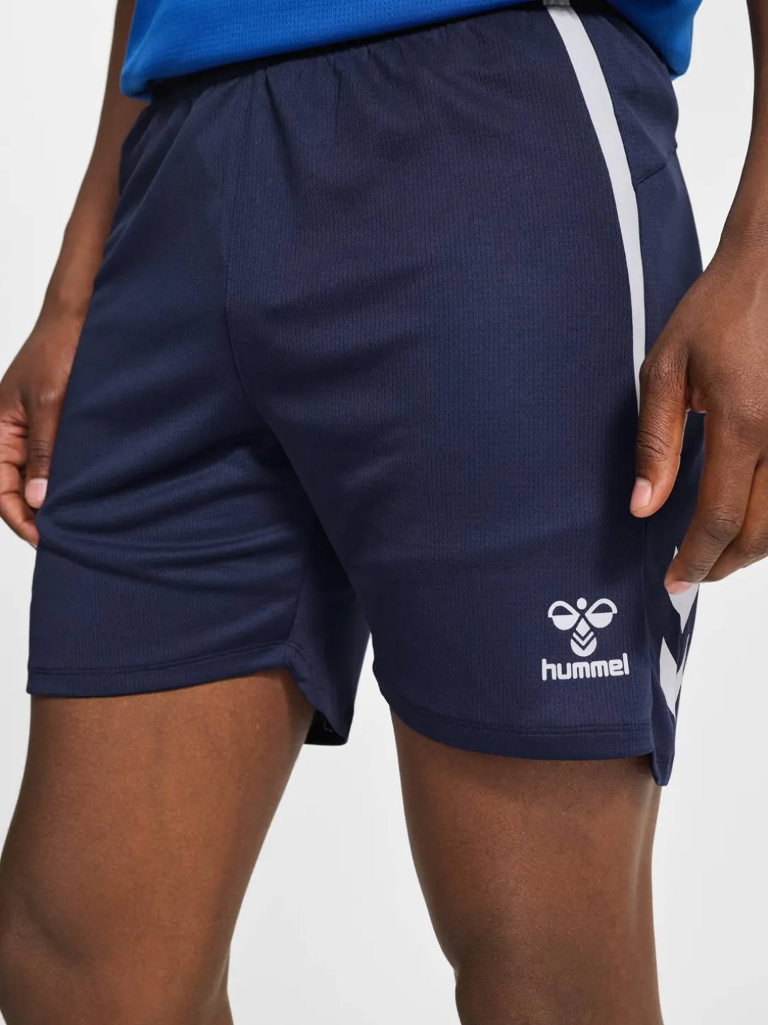 hmlLEAD 2.0 SHORTS