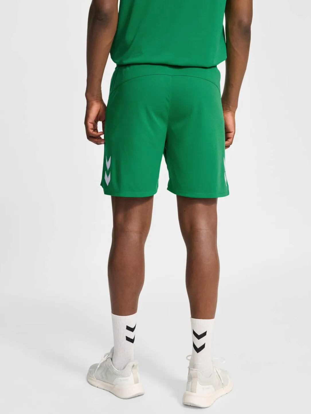 hmlLEAD 2.0 SHORTS