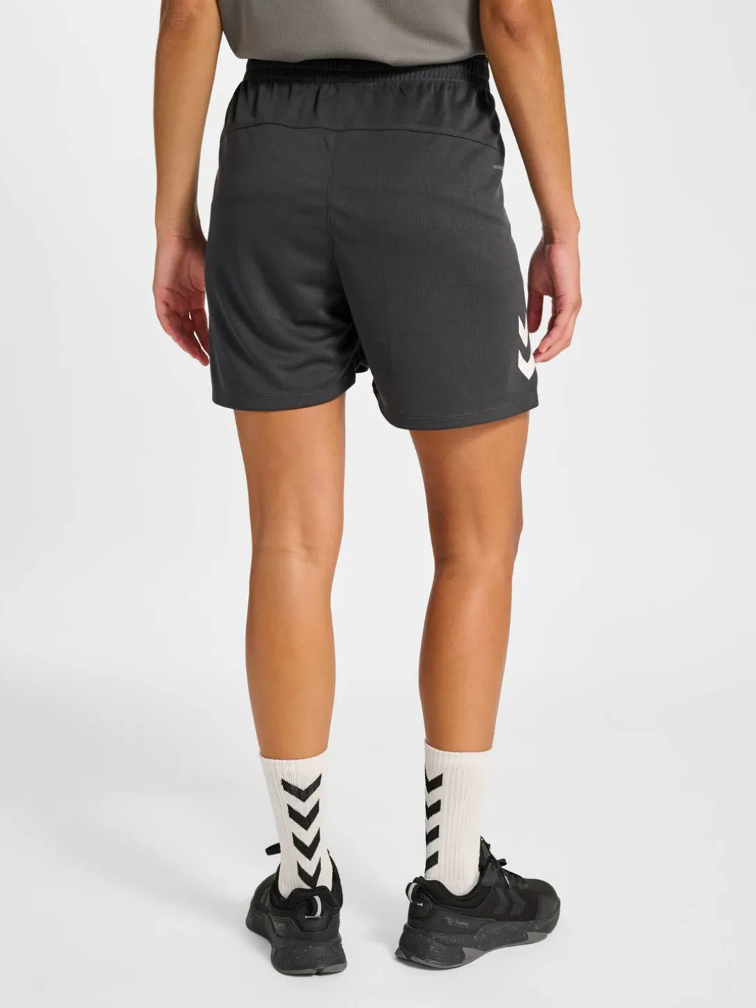 hmlLEAD 2.0 SHORTS WOMAN