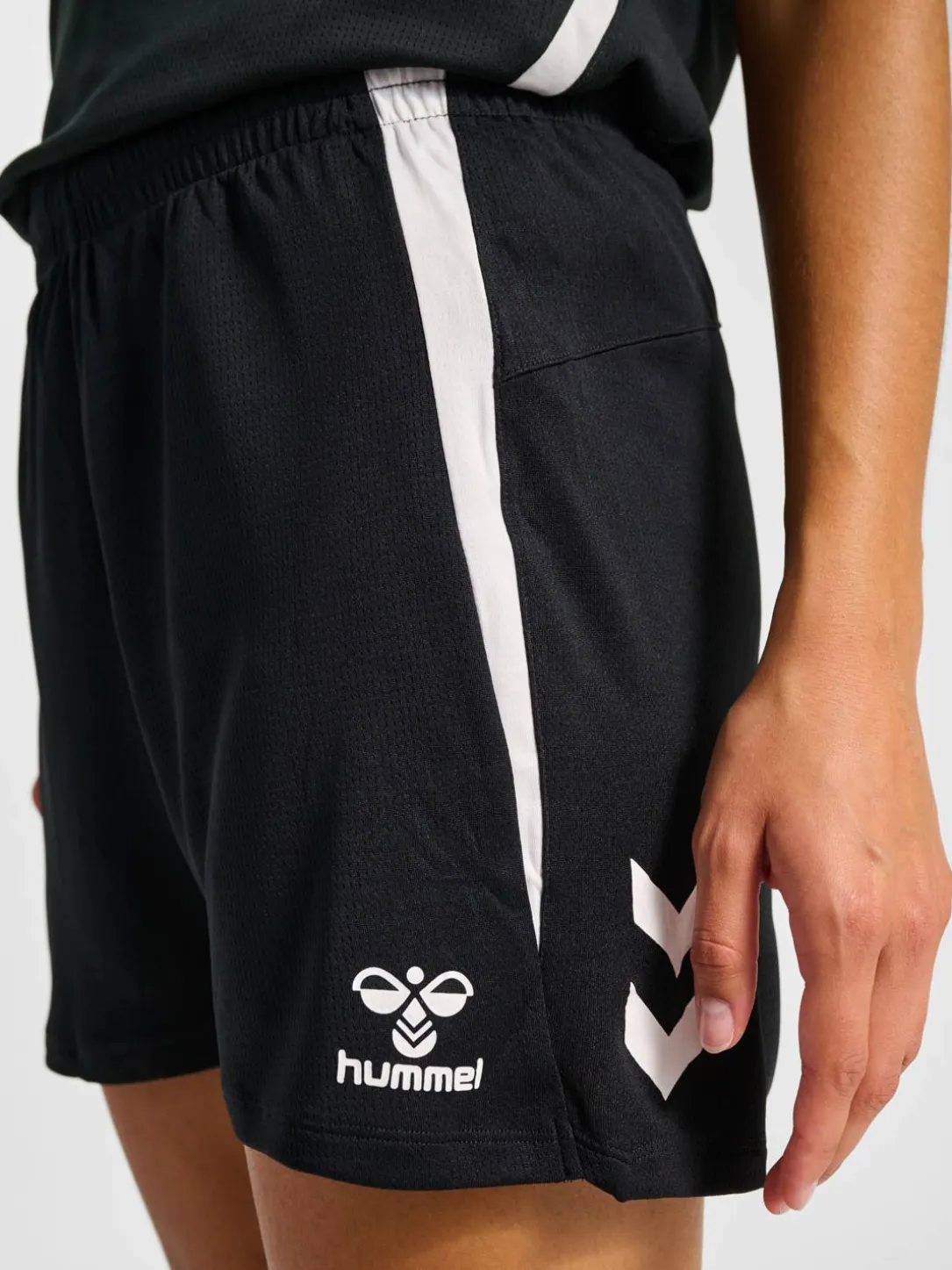 hmlLEAD 2.0 SHORTS WOMAN
