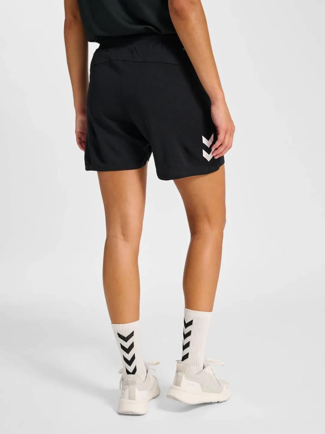 hmlLEAD 2.0 SHORTS WOMAN