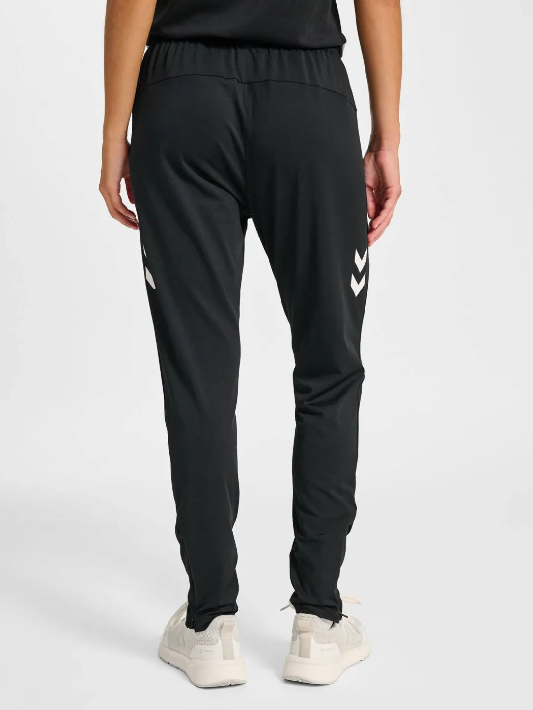 hmlLEAD 2.0 TRAINING PANTS WOMAN