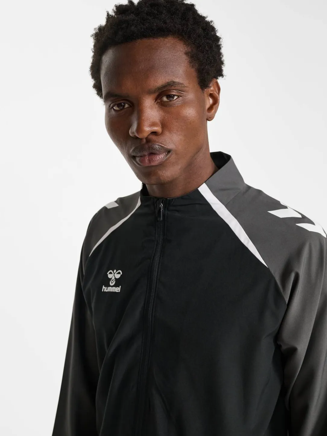 hmlLEAD 2.0 WOVEN JACKET