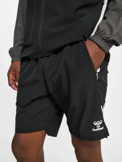 hmlLEAD 2.0 WOVEN SHORTS