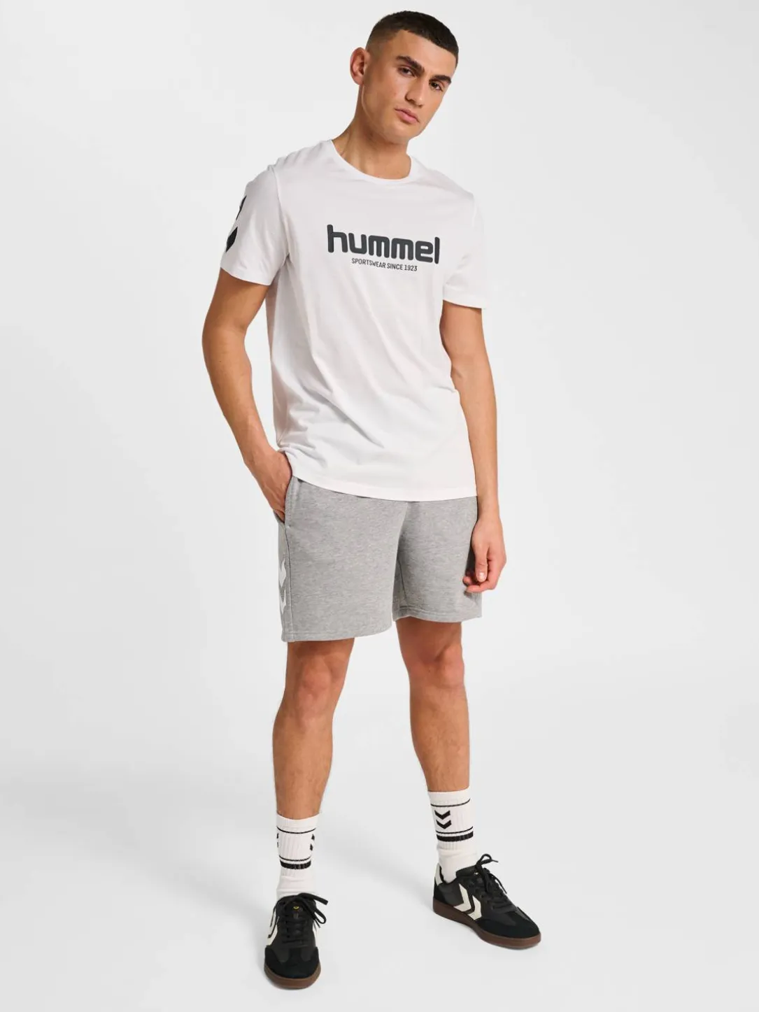 hmlLEGACY 2.0 T-SHIRT S/S
