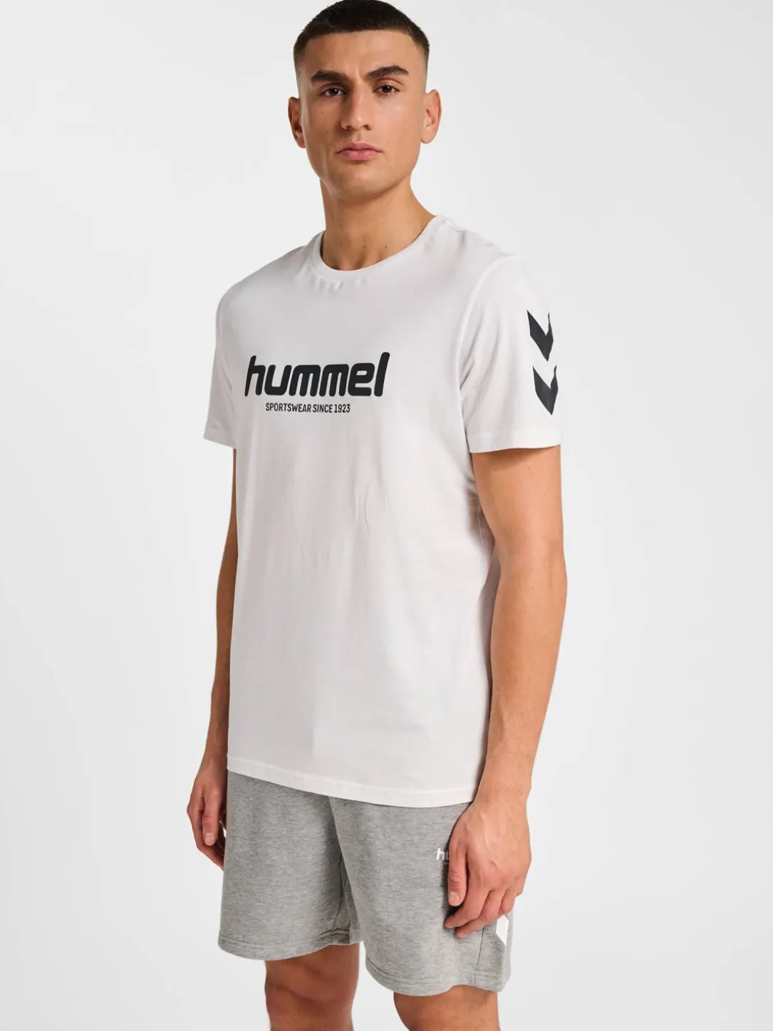 hmlLEGACY 2.0 T-SHIRT S/S
