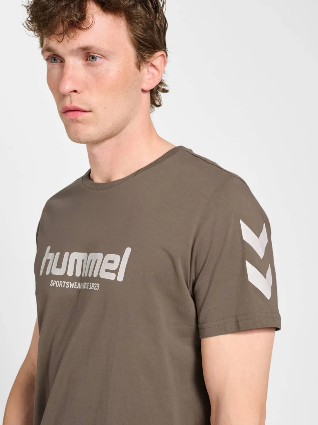 hmlLEGACY 2.0 T-SHIRT S/S