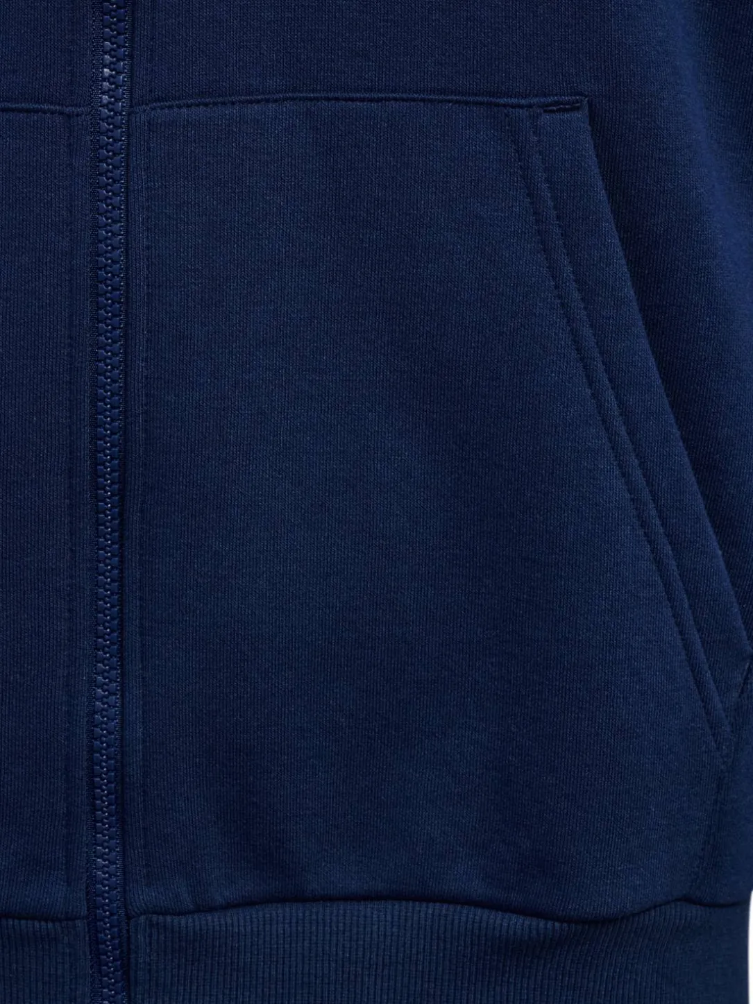 hmlLEGACY 2.0 ZIP HOODIE