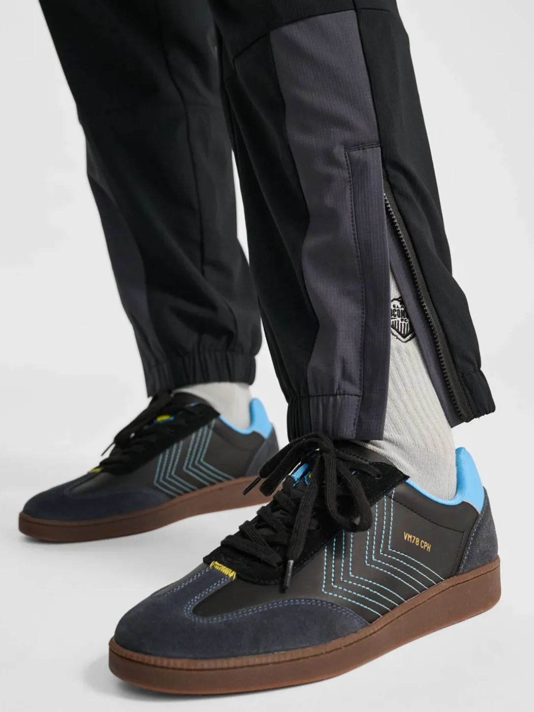 hmlLOOSE TRACK PANTS SW EL PASO
