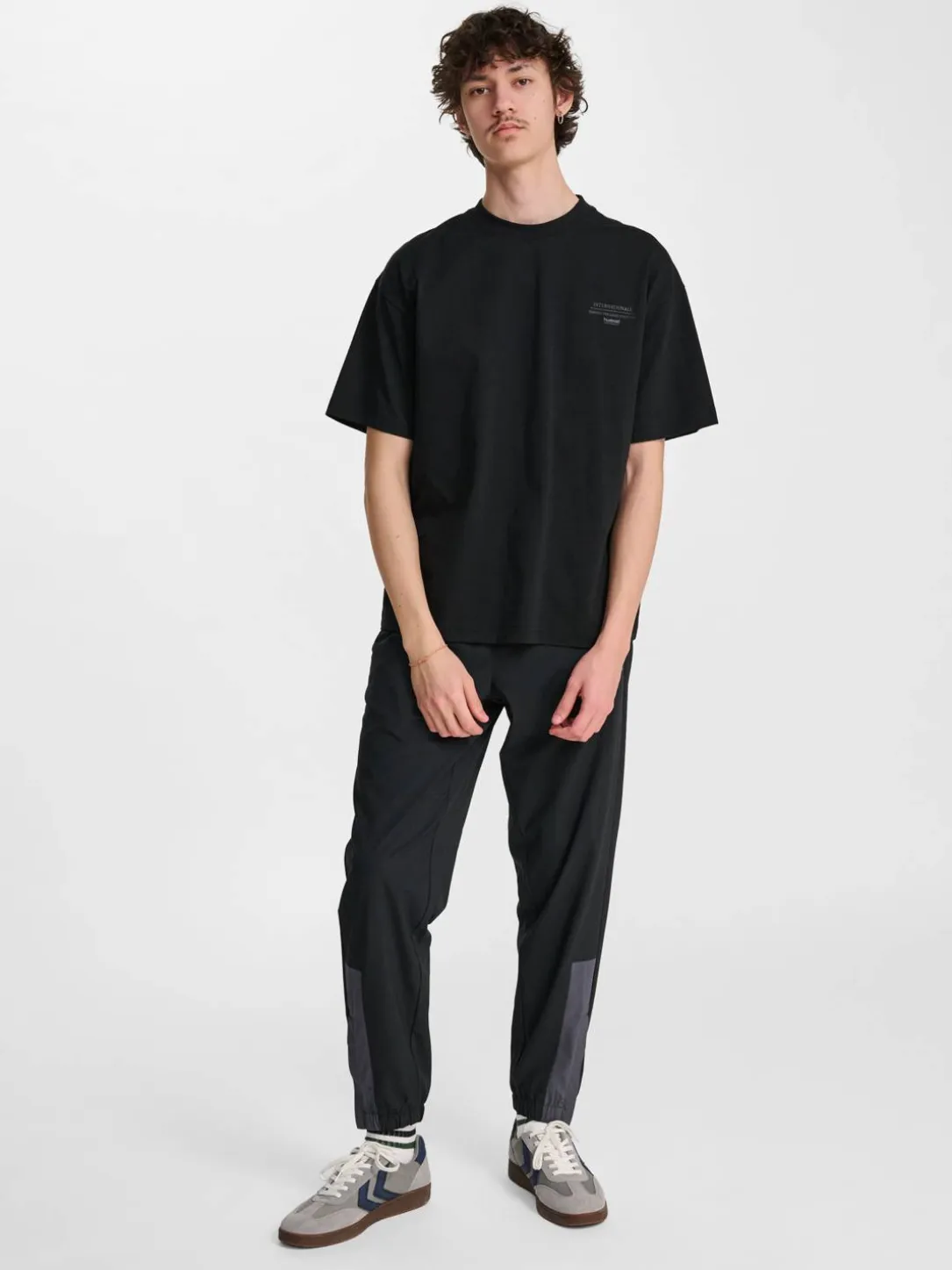 hmlLOOSE T-SHIRT S/S KICK OFF CLUB