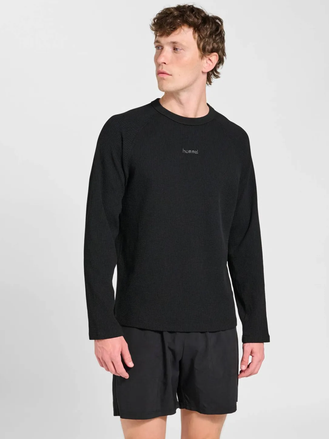 hmlMOMENTUM CREWNECK