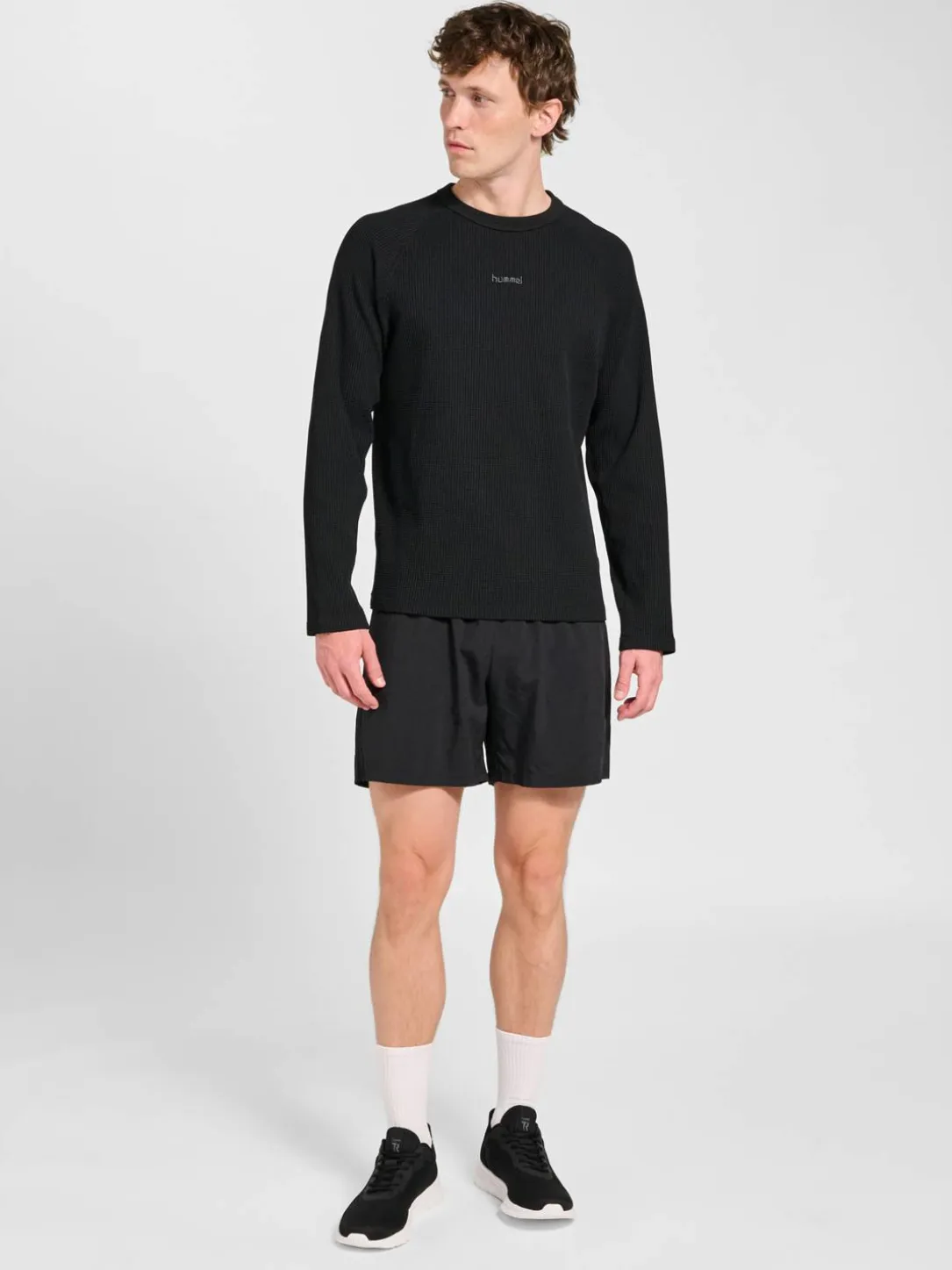 hmlMOMENTUM CREWNECK