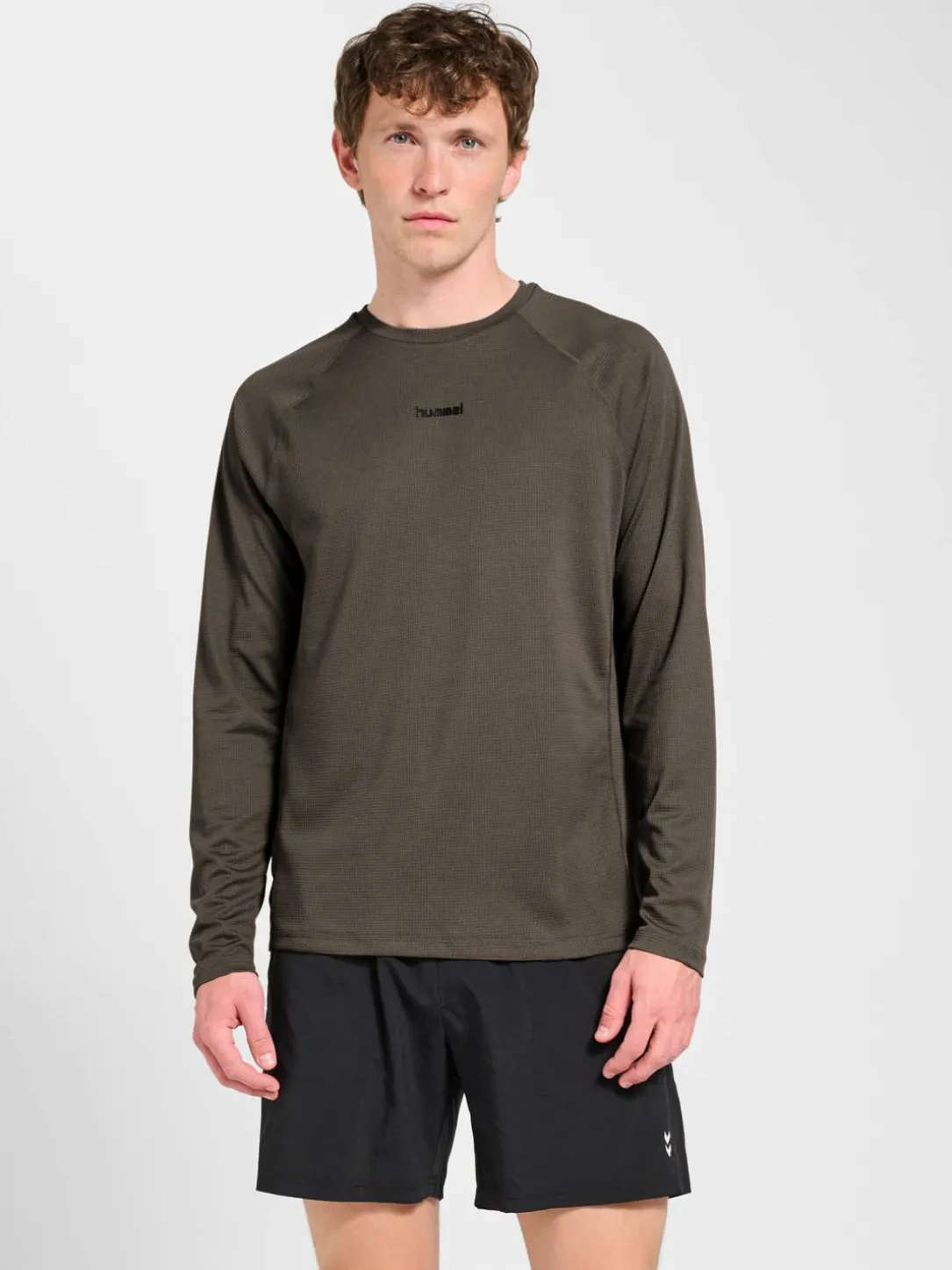hmlMOMENTUM T-SHIRT L/S