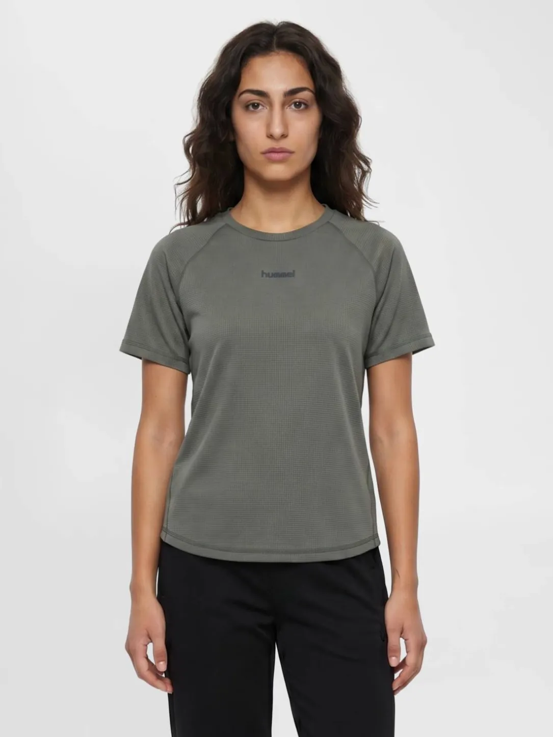 hmlMOMENTUM W T-SHIRT S/S