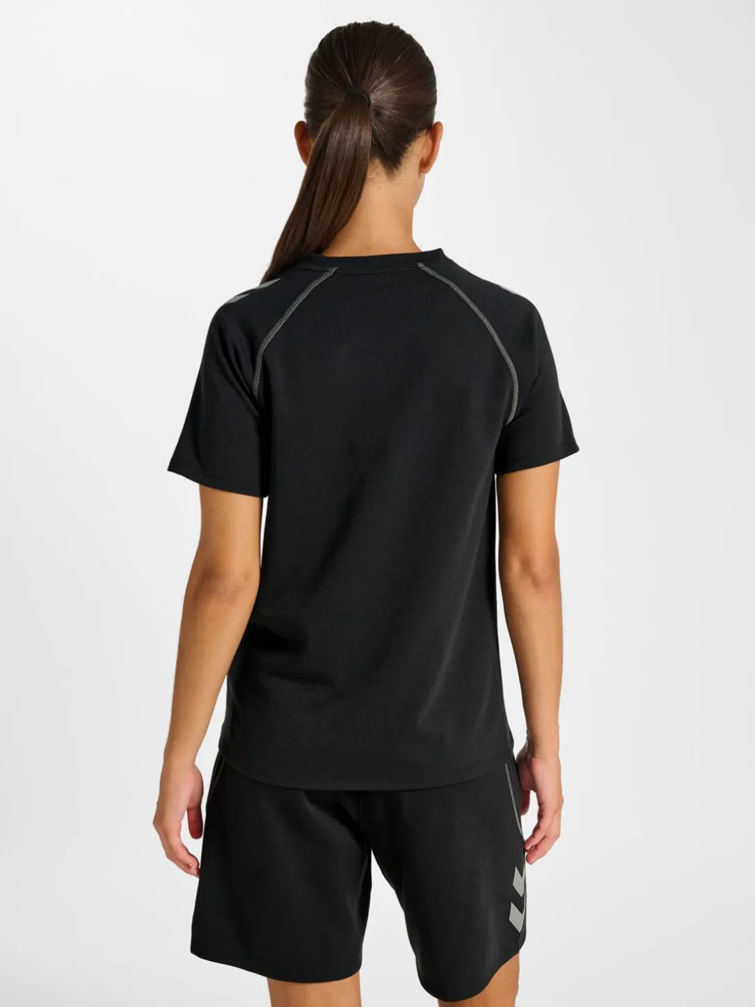 hmlMOVE 2.0 T-SHIRT S/S WOMAN