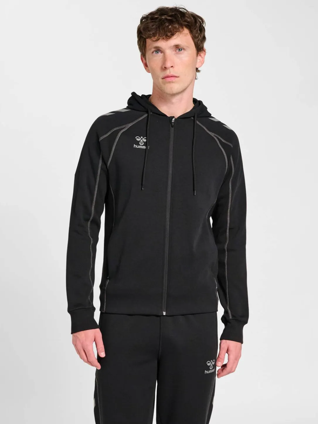 hmlMOVE 2.0 ZIP HOODIE