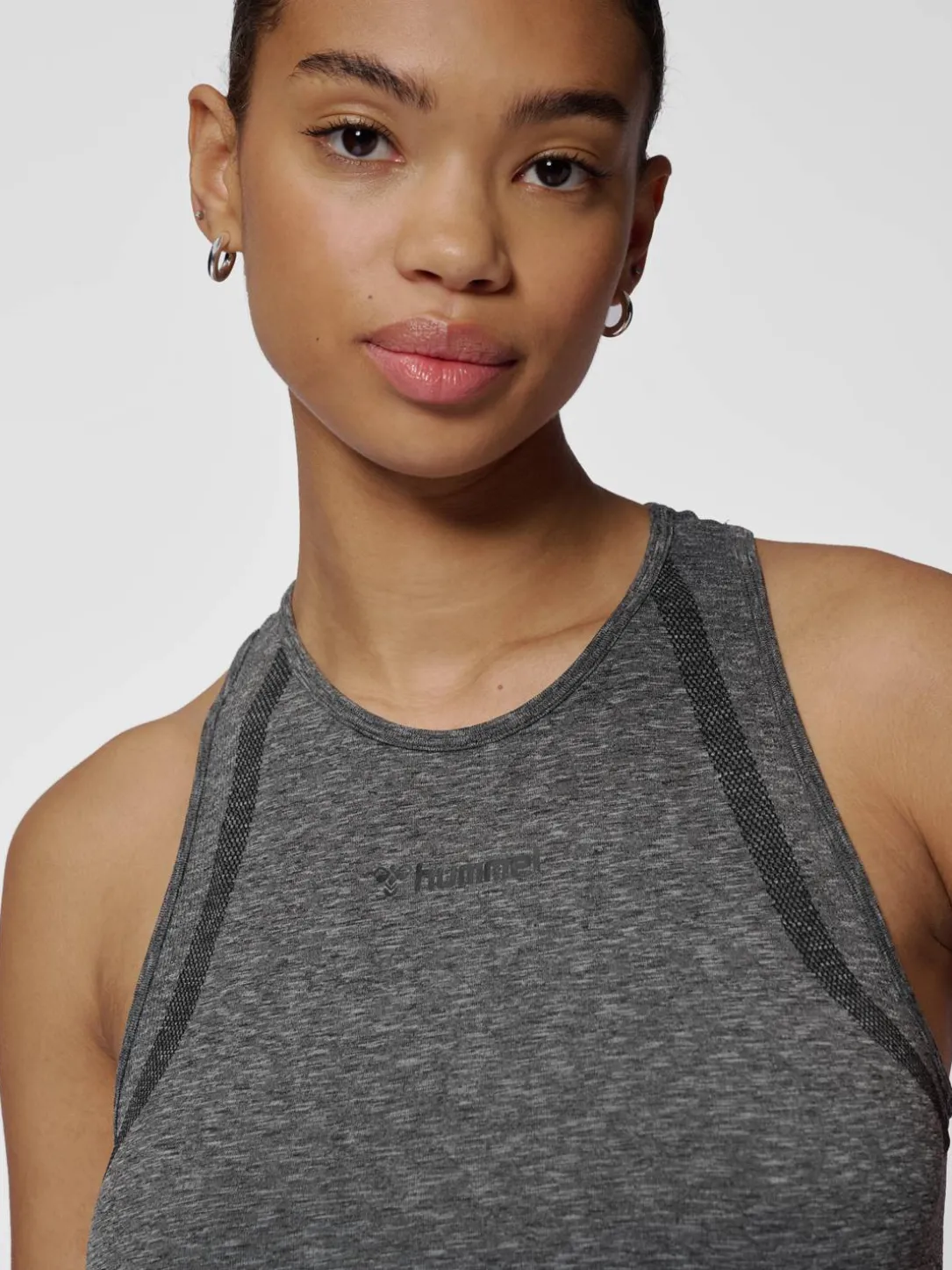 hmlMT HYPER SEAMLESS TANKTOP