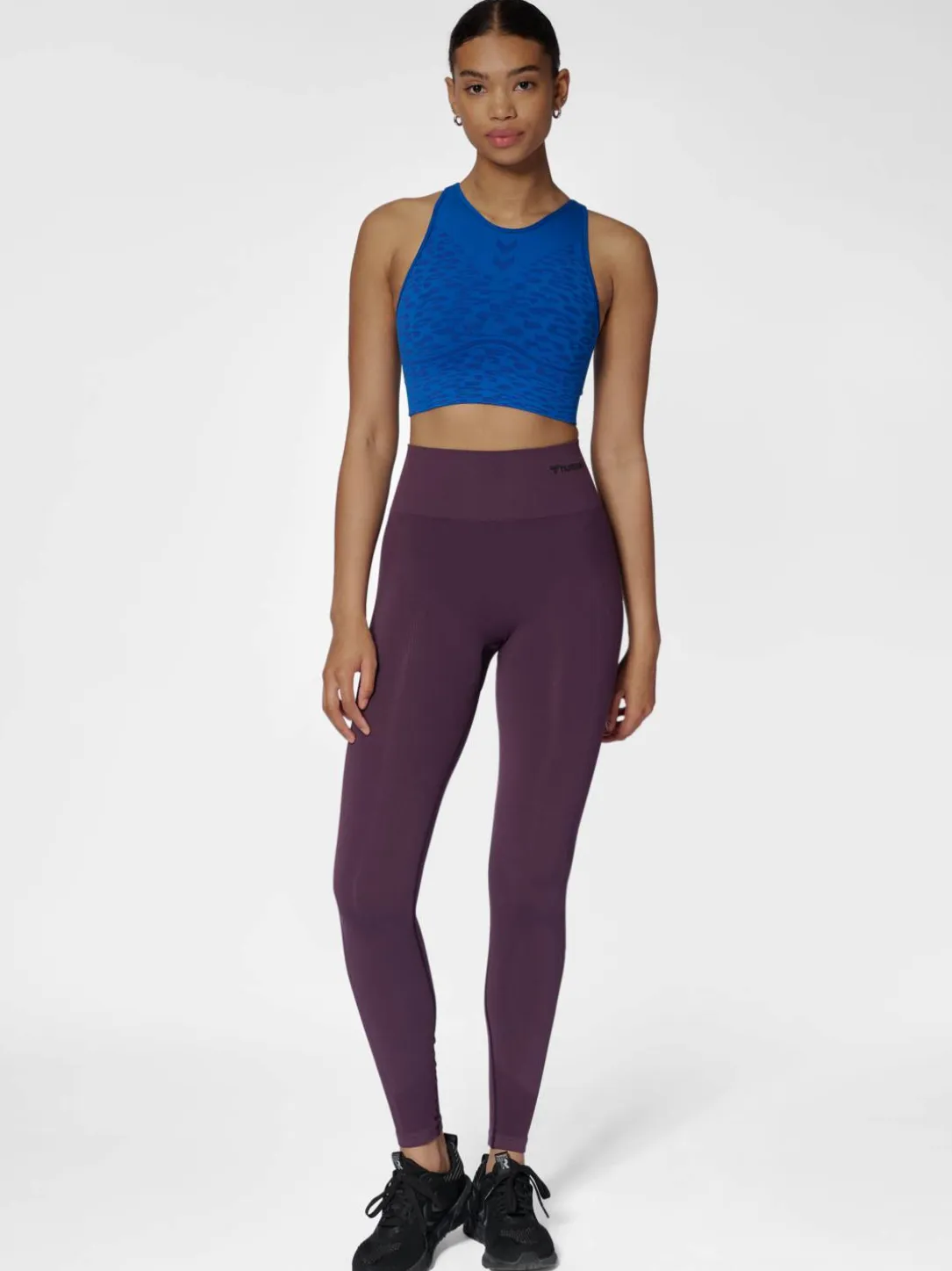hmlMT LEO SEAMLESS SPORTS BRA