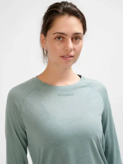 hmlMT VANJA T-SHIRT L/S
