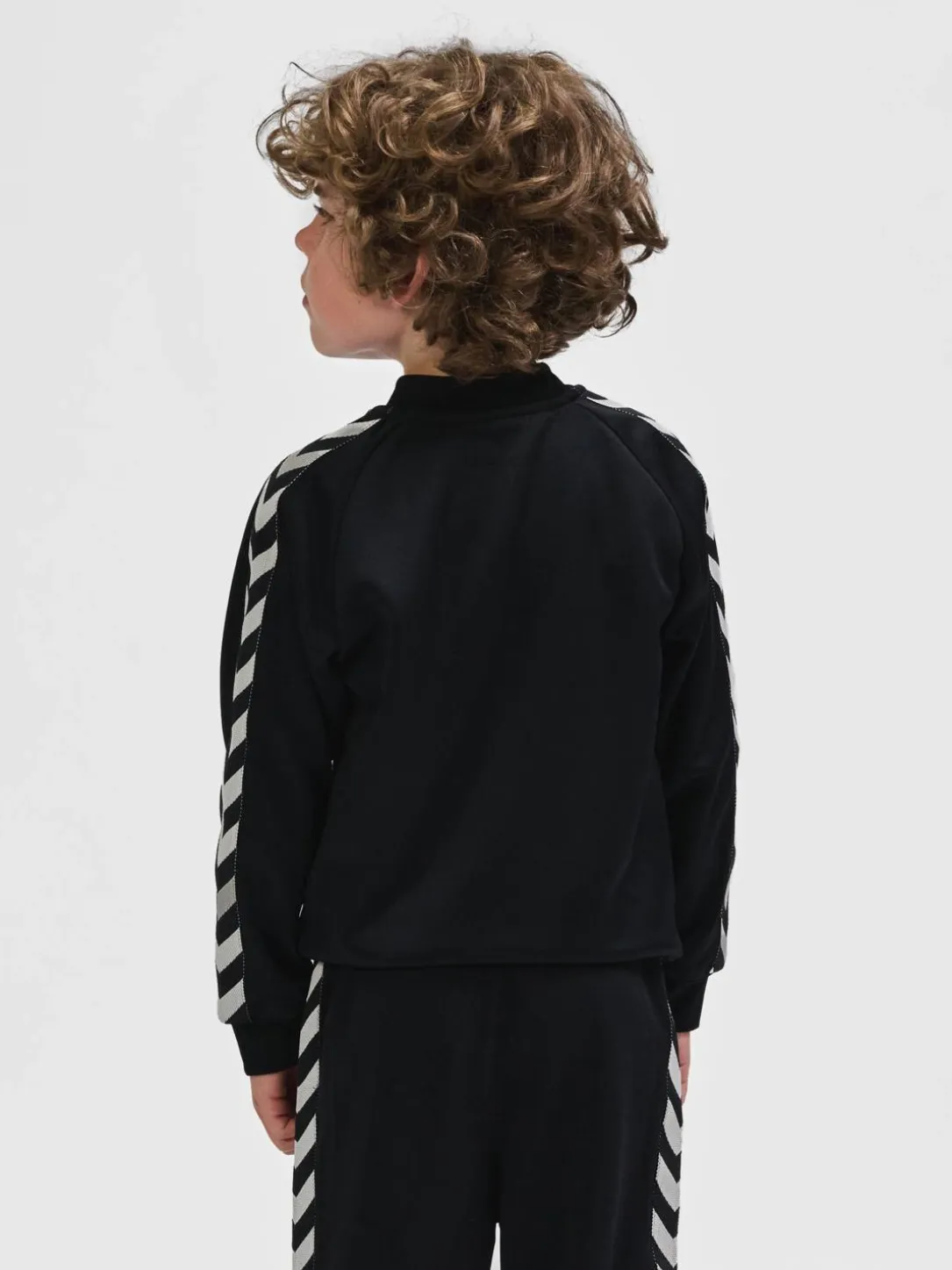 hmlNEWI ZIP JACKET