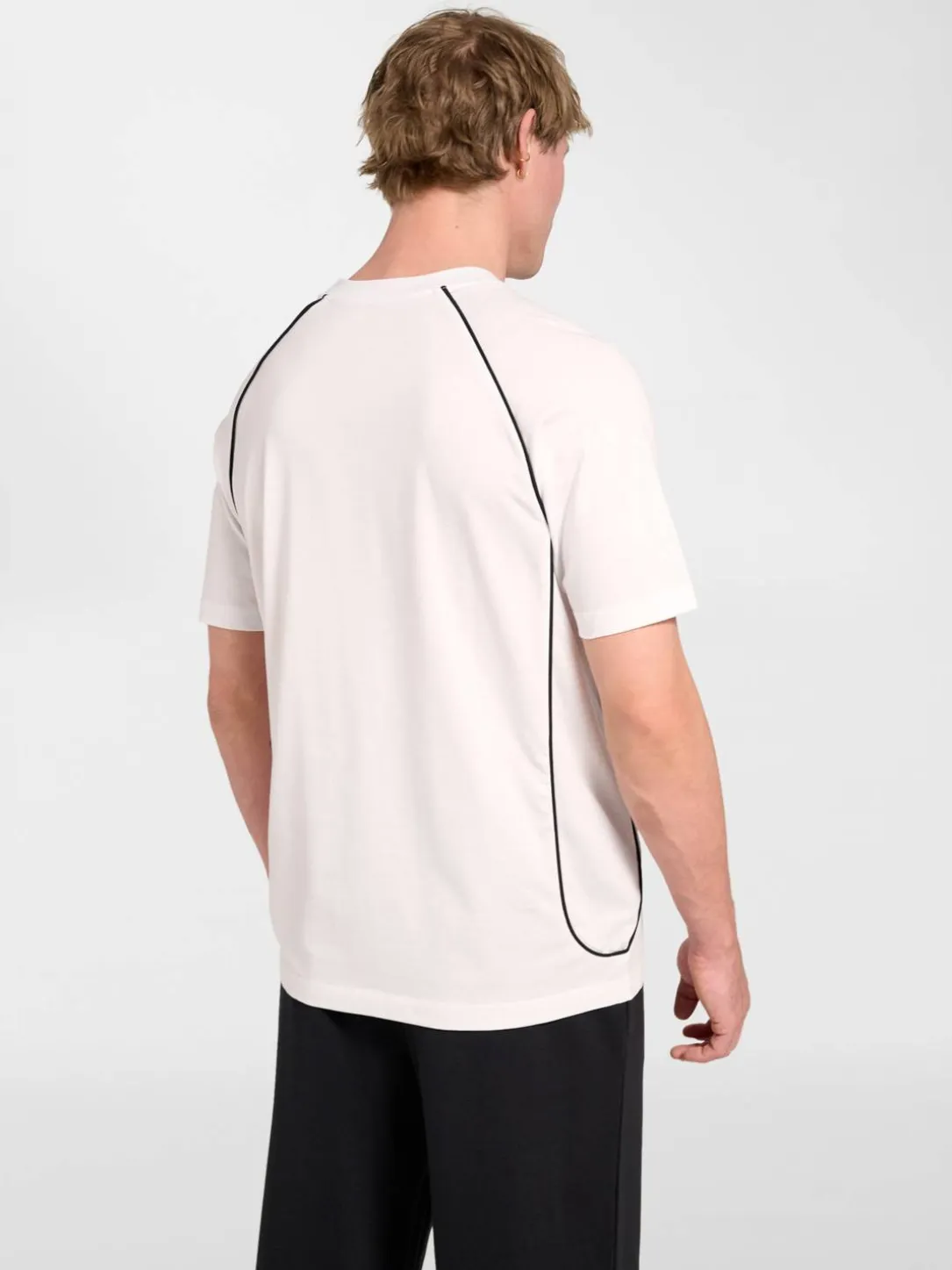 hmlPITCH REST DAY T-SHIRT S/S