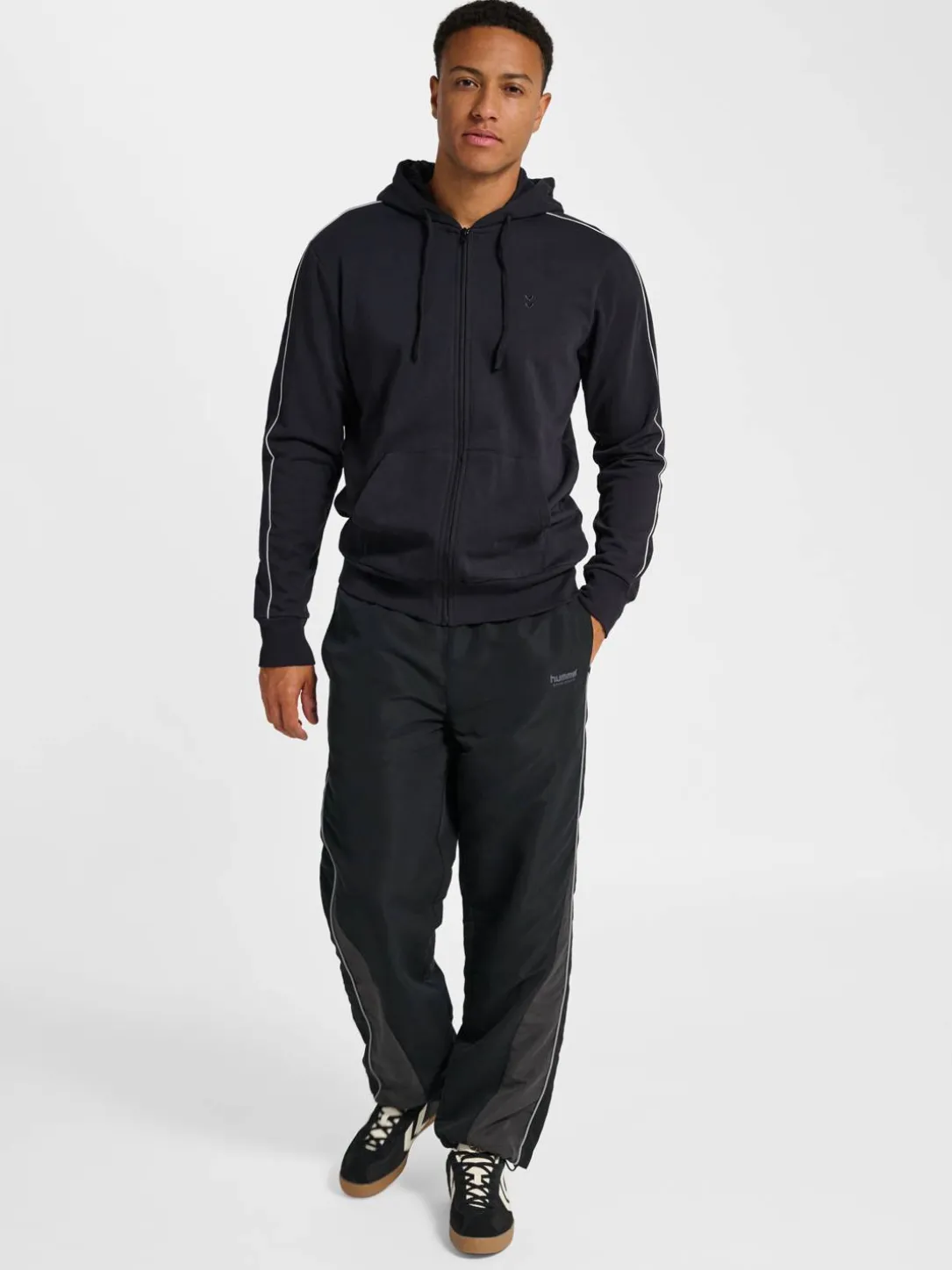 hmlPULSE PIPING ZIP HOODIE