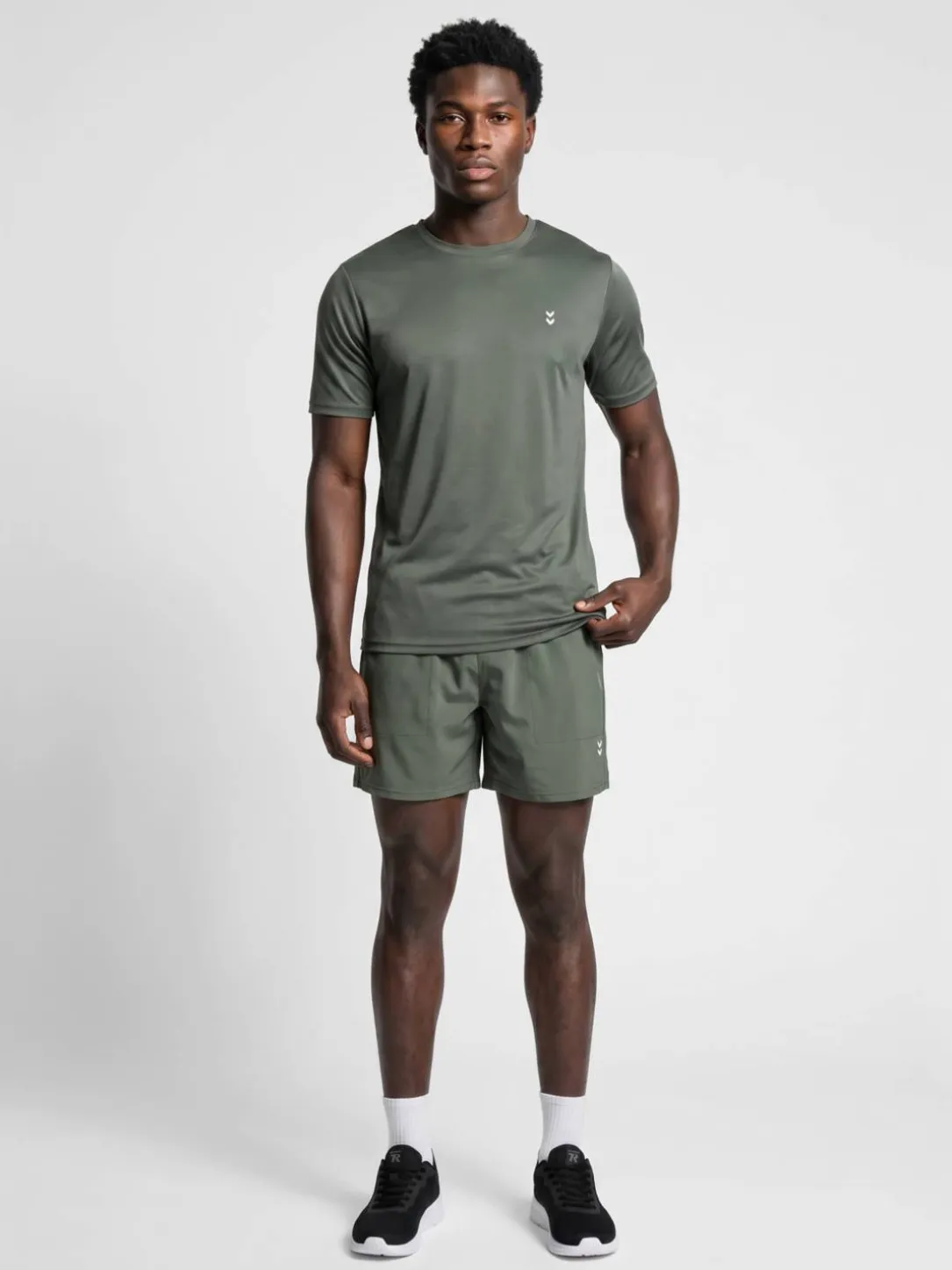 hmlPULSE WORKOUT SHORTS