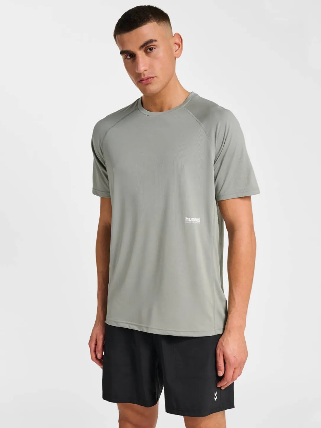 hmlPULSE WORKOUT T-SHIRT S/S