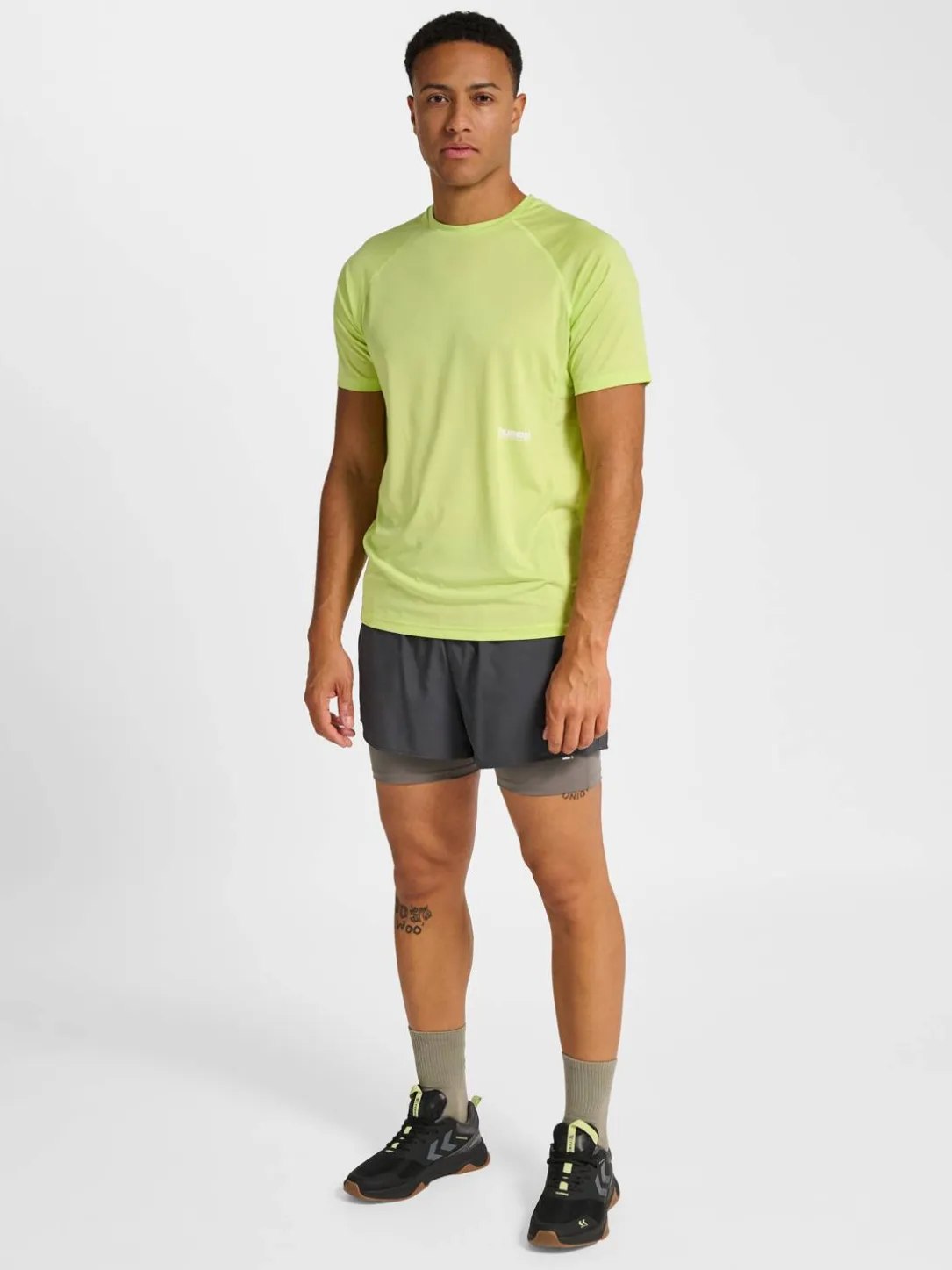 hmlPULSE WORKOUT T-SHIRT S/S