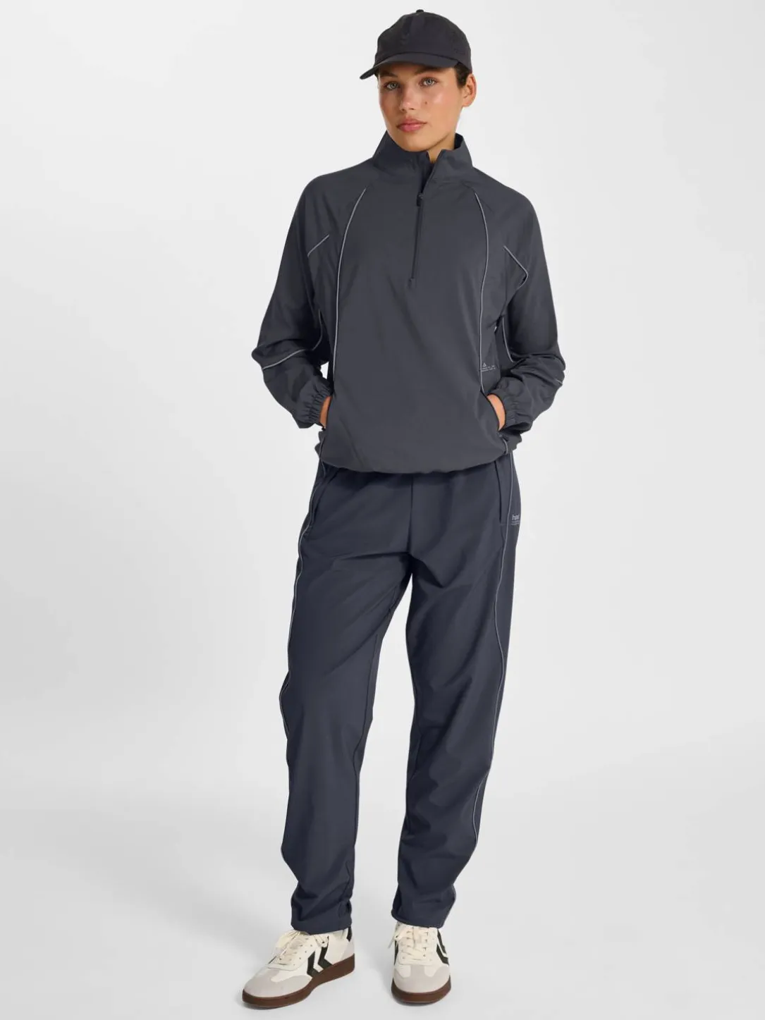 hmlPULSE WOVEN W HALF ZIP